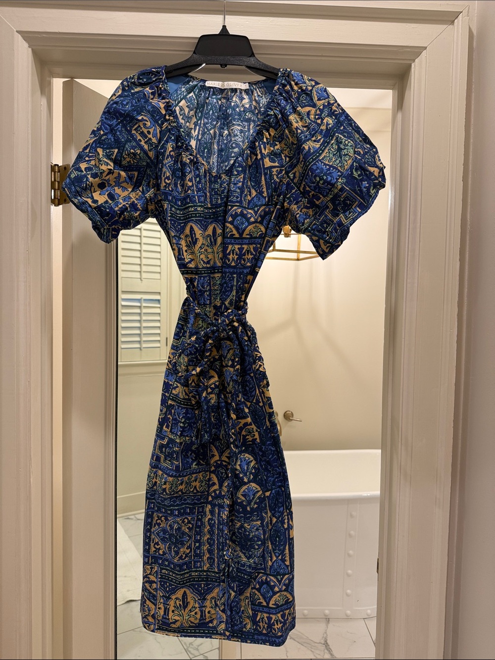Marie Oliver Blue and Cream Floral-Print Puff Sleeve Midi Dress